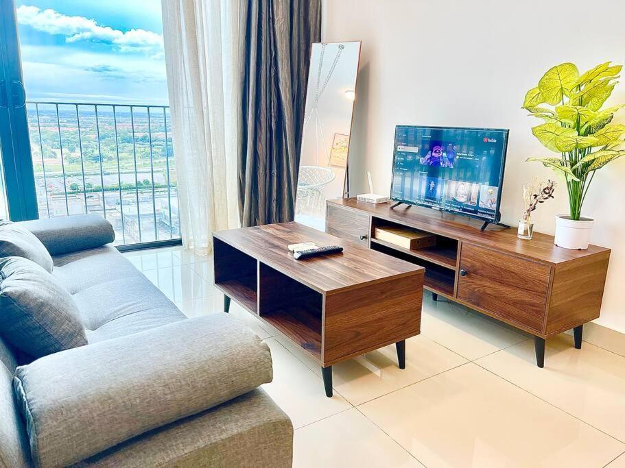 G 1-5Pax Cozy Home Trefoil Setia Alam 100Mps Wifi & Tv Sccc Экстерьер фото