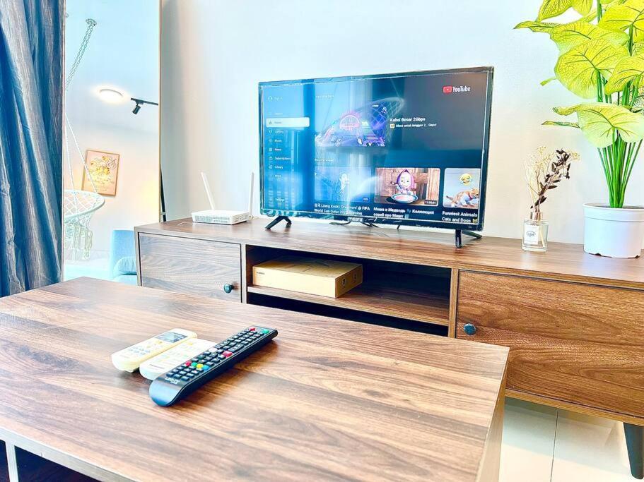 G 1-5Pax Cozy Home Trefoil Setia Alam 100Mps Wifi & Tv Sccc Экстерьер фото