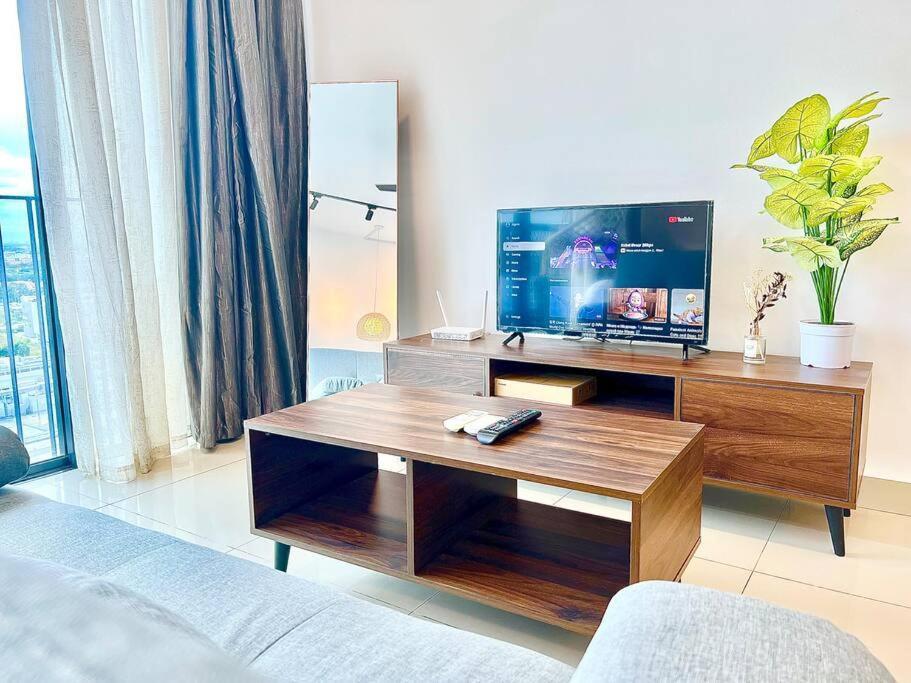 G 1-5Pax Cozy Home Trefoil Setia Alam 100Mps Wifi & Tv Sccc Экстерьер фото