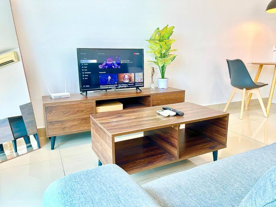G 1-5Pax Cozy Home Trefoil Setia Alam 100Mps Wifi & Tv Sccc Экстерьер фото
